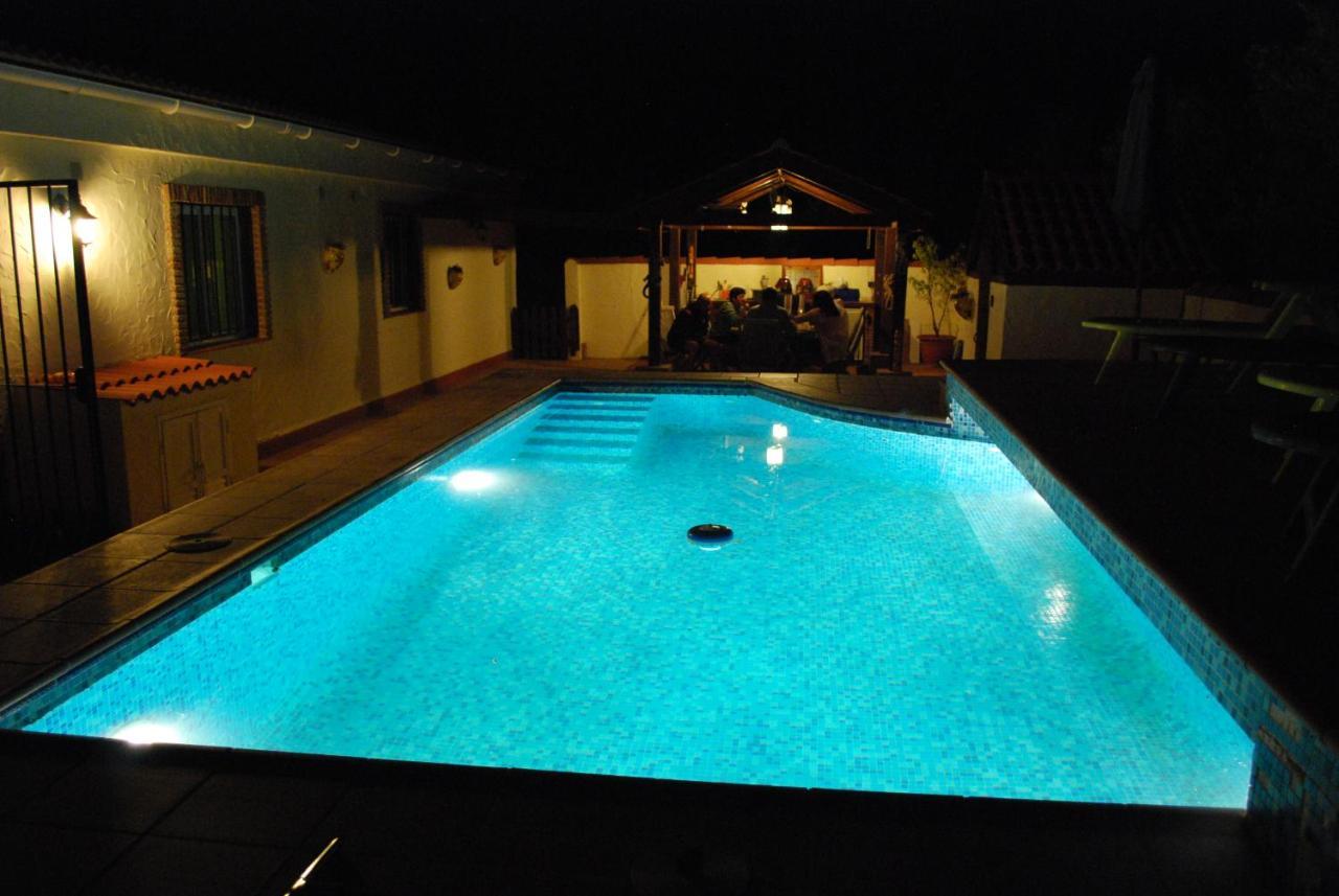 Bed & Breakfast Finca De Los Suenos อาเลาริน เดลา ตอร์เร ภายนอก รูปภาพ